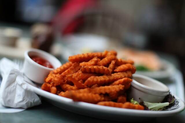 Chicken Strips & Chips(4pcs)