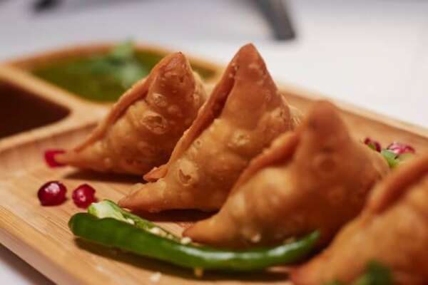 Veg or Meat Samosa